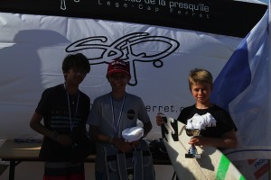 G/D: Podium -12 ans - L.Martin, L.Delepervanche et L.Nogues.