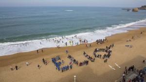 hommage_elio_championnat_de_France_de_surf